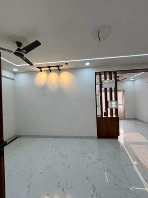 Room in 2 BHK Apartment at KK Residency Gachibowli, Gachibowli – for Rent