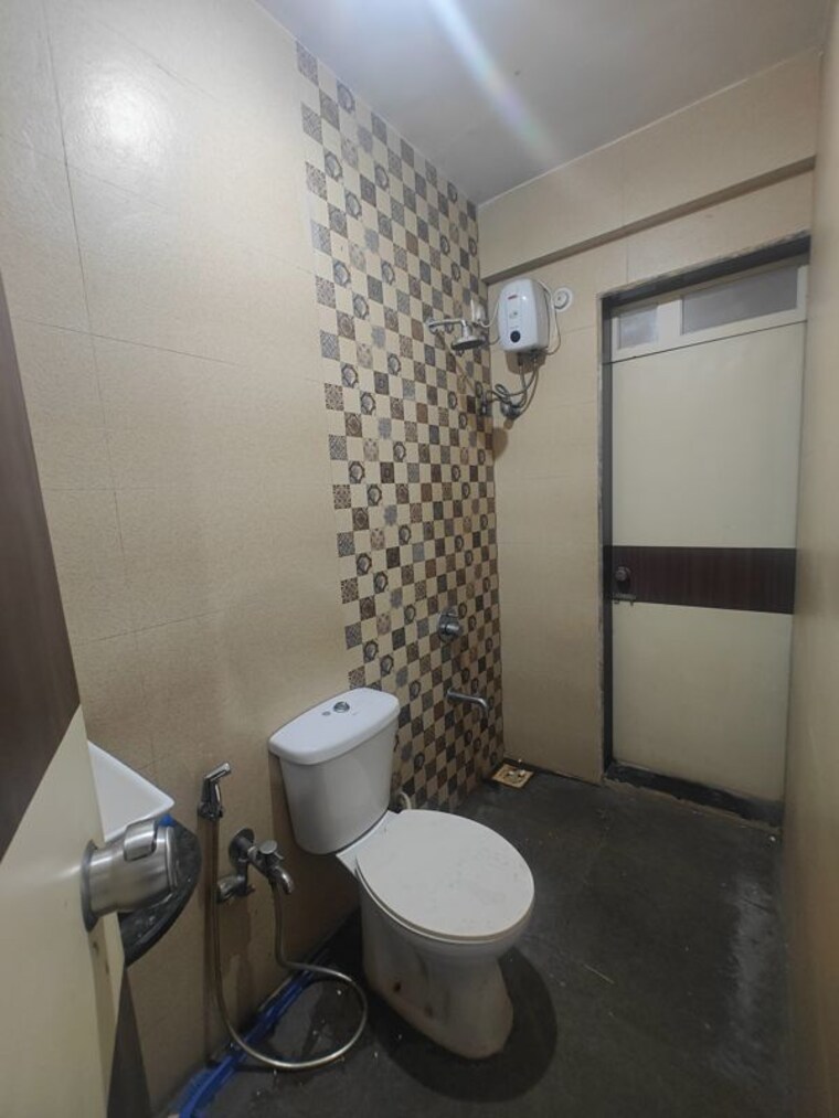 Bathroom, sangharsh-chs 3 Bedroom 1450 Sq.Ft. Apartment In Nerul Sector 25 Navi Mumbai 10445655