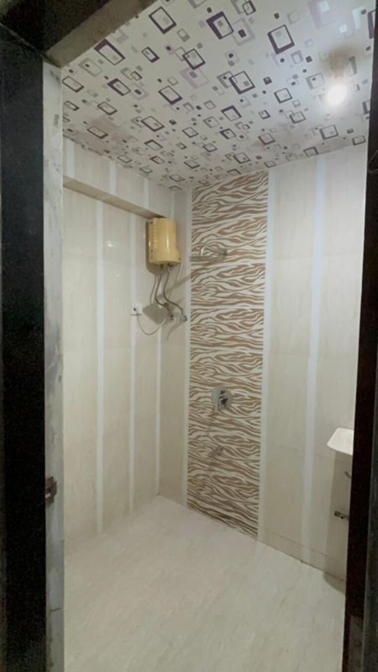 Bathroom, fairmont-palazo 2 Bedroom 700 Sq.Ft. Apartment In Santacruz East Mumbai 10445700