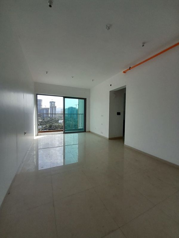2 BHK 808 Sq.Ft. Apartment in Kalpataru Immensa