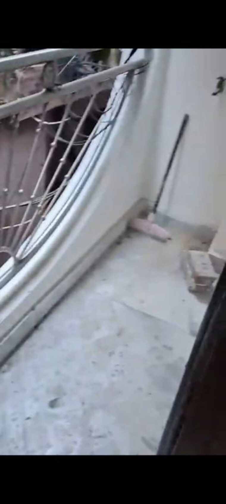 Balcony, govindpuri 2 Bedroom 55 Sq.Yd. Builder Floor In Govindpuri Delhi 10445725