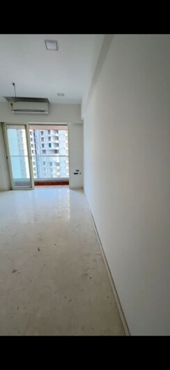 2 BHK Apartment For Rent in Ekta Tripolis