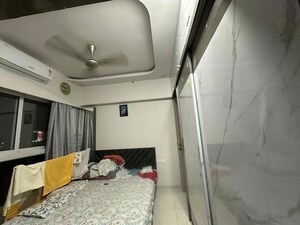 Room in 2 BHK Apartment at Senroofs Apartments, Mulund East – for Sale