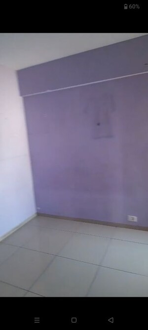 Room in 3 BHK Apartment at Wave City, Wave City – for Sale