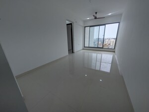 Room in 2 BHK Apartment at Sunteck City Avenue 4, Goregaon West – for Rent