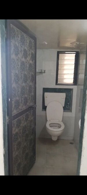 Bathroom in 2 BHK Apartment at Arihant Tower Byculla, Byculla – for Rent