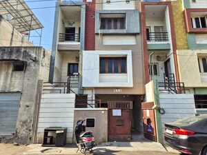  Independent House For Sale in Gundawadi