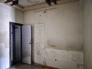 Room in  Independent House at Gundawadi – for Sale