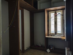 Room in  Independent House at Vijayawada One Town – for Sale