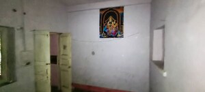 Furnished Amenities in  Apartment at East Of Kailash – for Sale