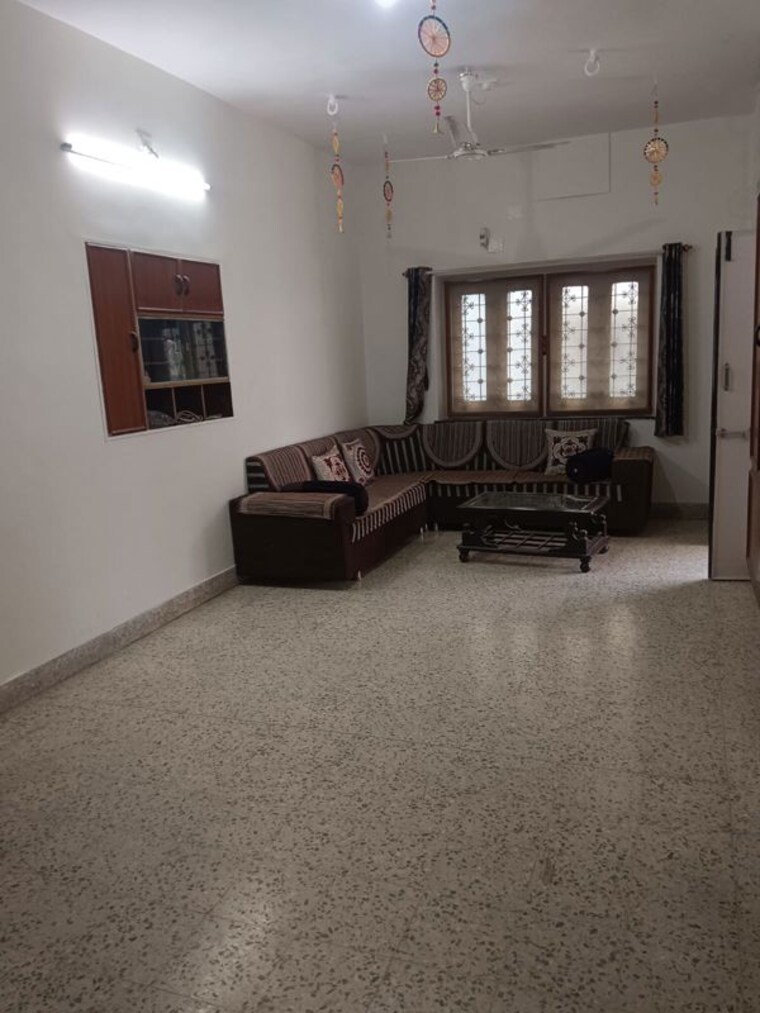 Living Room, paldi 1 Bedroom 350 Sq.Ft. Apartment In Paldi Ahmedabad 10445822