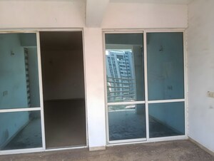 Room in  Apartment at Bhayli – for Sale