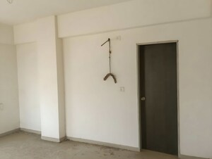 Room in  Apartment at Bhayli – for Sale