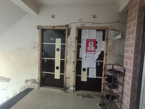  Apartment For Sale in Dindoli