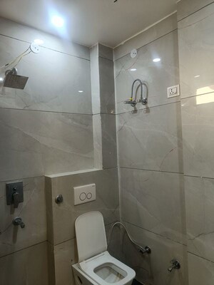 Bathroom in 2 BHK Apartment at Mansa Ram Park – for Rent