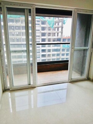 Room in 2 BHK Apartment at Majestique Marbella Phase 1, Kharadi – for Rent
