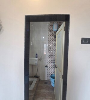 Building Lobby in 1.5 BHK Apartment at Shroff Srushti, Baner – for Rent