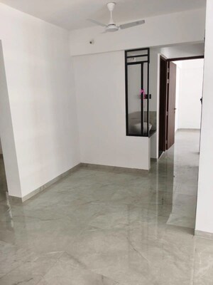 Room in 2 BHK Apartment at Unique Youtopia, Kharadi – for Rent