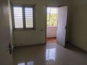 Room in  Apartment at Vadodara – for Sale