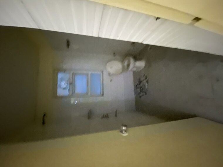 Bathroom, bptp-park-floors-i 3 Bedroom 1458 Sq.Ft. Apartment In Sector 77 Faridabad 10446039