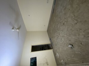 Furnished Amenities in 3 BHK Apartment at Bptp Park Floors I, Sector 77 – for Rent