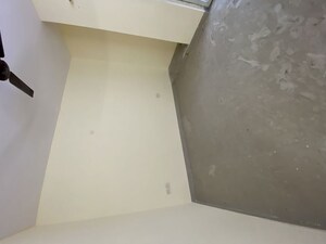 Room in 3 BHK Apartment at Bptp Park Floors I, Sector 77 – for Rent