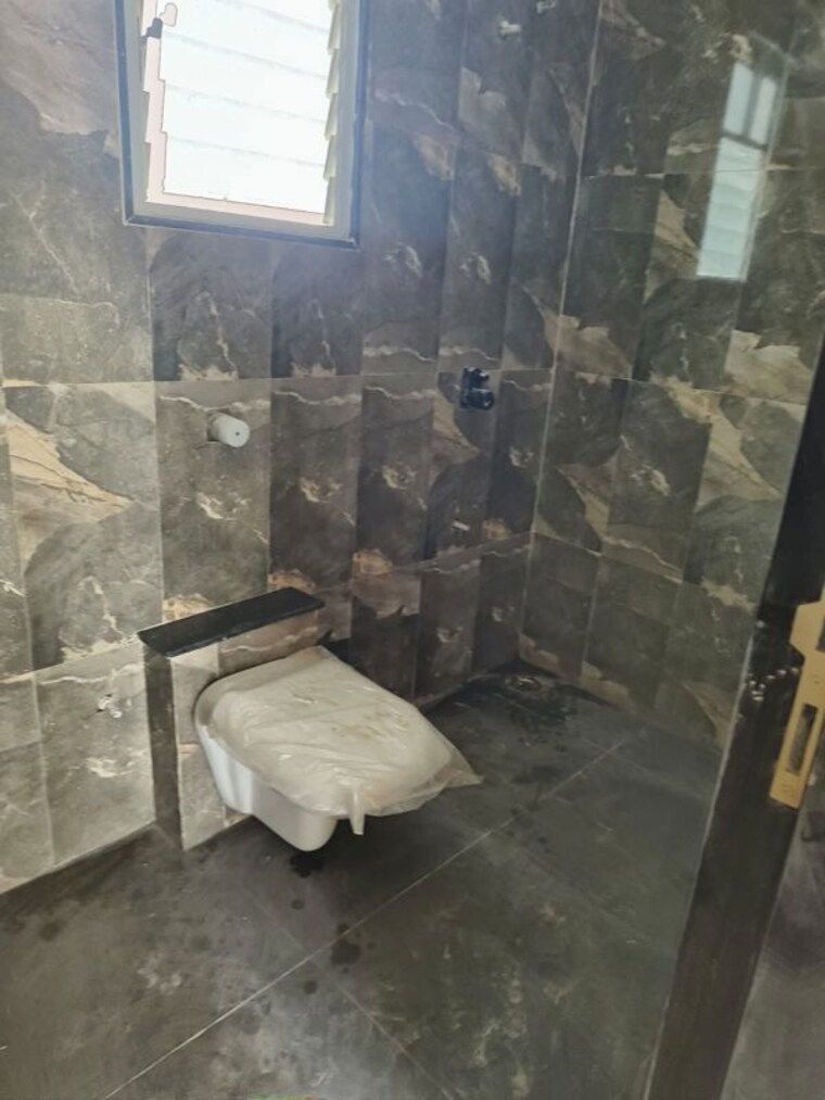 Bathroom, pharande-felicity-cluster-a 2.5 Bedroom 920 Sq.Ft. Apartment In Ravet Pune 10446037