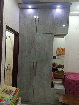 Furnished Amenities in 2 BHK Builder Floor at Vasundhara Sector 5 – for Rent