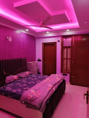 Bedroom in 2 BHK Builder Floor at Mehrauli – for Rent