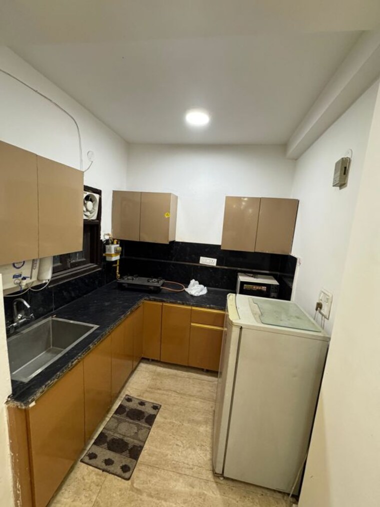 Team Area, chattarpur 3 Bedroom 1300 Sq.Ft. Apartment In Chattarpur Delhi 10446119