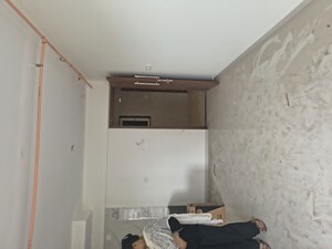 Furnished Amenities in 1 BHK Apartment at Deraiya Iconico, Kurla East – for Rent