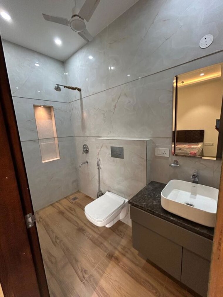 Washroom, affinity-greens 2 Bedroom 1800 Sq.Ft. Apartment In International Airport Road Zirakpur 10446187