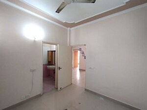 Room in 4 BHK Builder Floor at Orchid Island, Sector 51 – for Rent