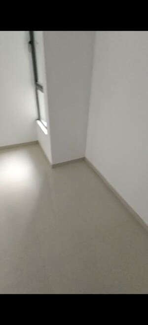 Room in 2 BHK Apartment at Kalpataru Immensa B, Kolshet Road – for Sale