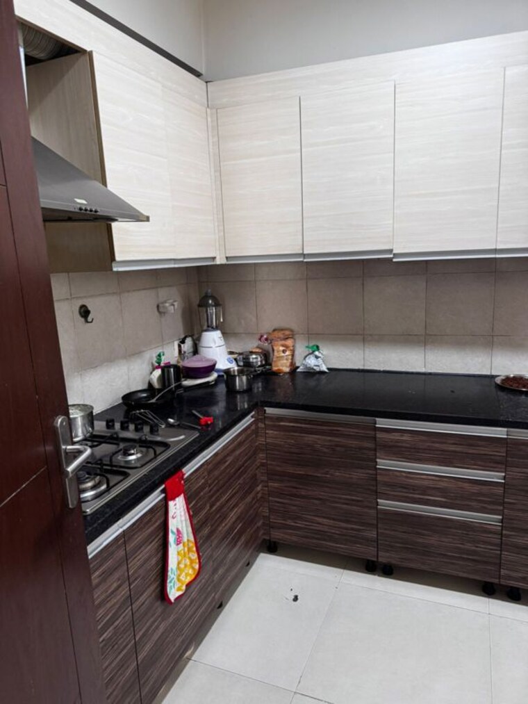 Kitchen, orchid-island 3 Bedroom 1560 Sq.Ft. Builder Floor In Sector 51 Gurgaon 10446206