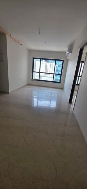 Room in 2 BHK Apartment at Marathon Monte South, Byculla West – for Rent