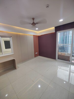 Room in 3 BHK Apartment at Prestige Beverly Hills, Kokapet – for Rent