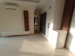 Room in 3 BHK Builder Floor at Kohli One Malibu Town, Sector 47 – for Rent
