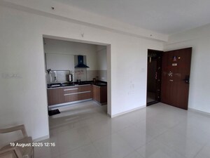 Room in  Apartment at Pride Purple Park Astra, Hinjewadi – for Rent