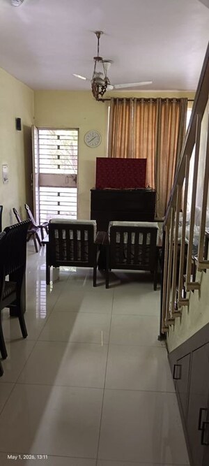 Team Area in 3 BHK Apartment at Nextra The Address, Mayur Vihar 1 – for Rent