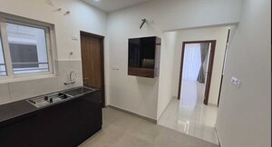Room in 3 BHK Apartment at Prestige Beverly Hills, Kokapet – for Rent