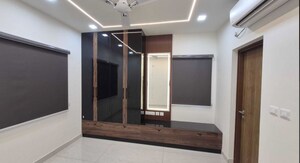 Room in 3 BHK Apartment at Prestige Beverly Hills, Kokapet – for Rent