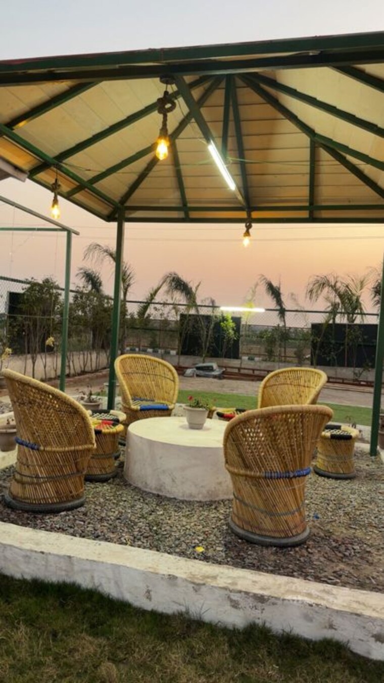 Garden, jewar 6+ Bedroom 3000 Sq.Ft. Villa In Jewar Greater Noida 10446264