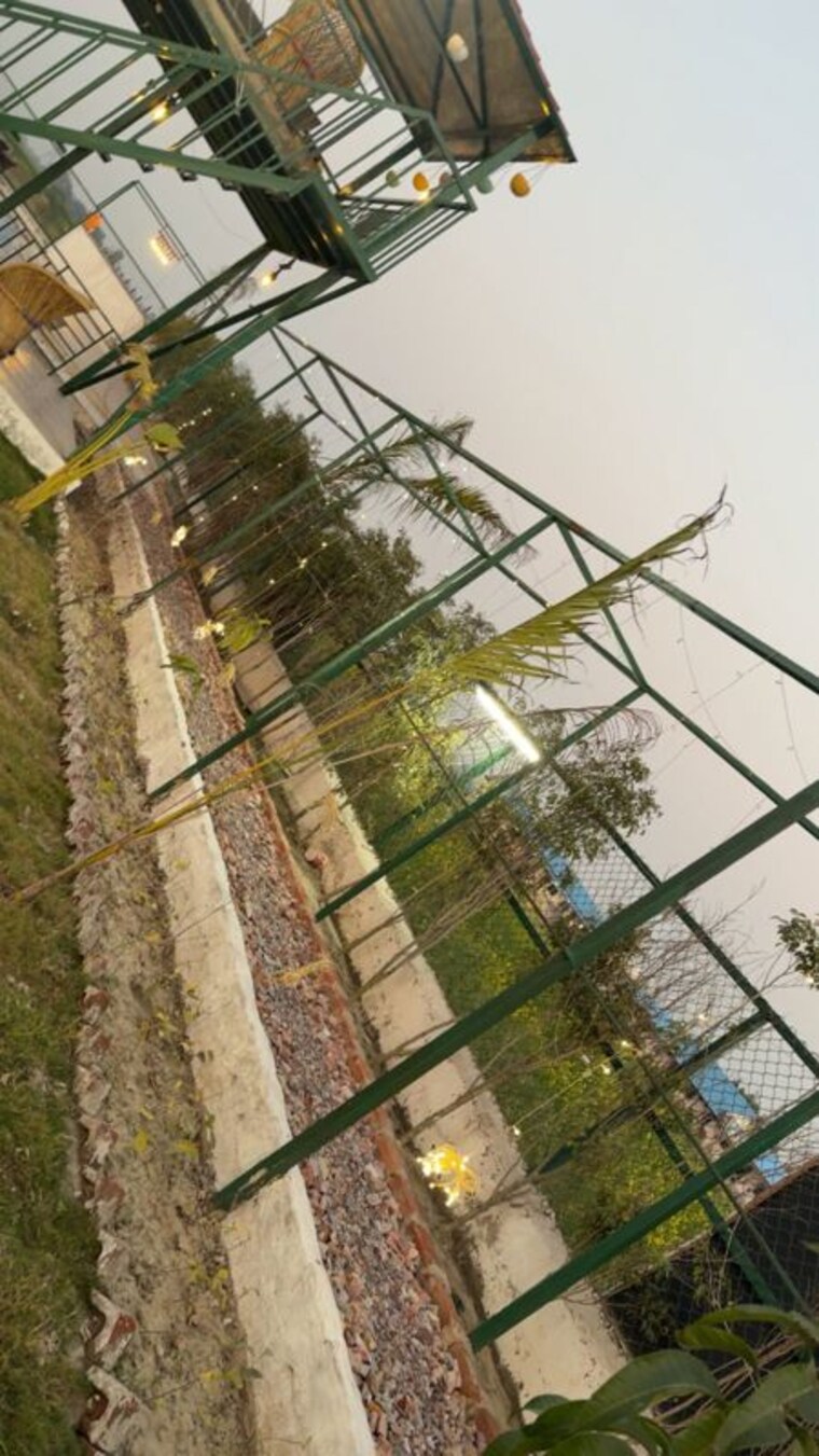 Balcony, jewar 6+ Bedroom 3000 Sq.Ft. Villa In Jewar Greater Noida 10446264