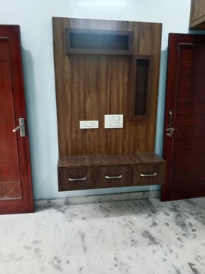 Furnished Amenities in 2 BHK Builder Floor at Huda – for Rent