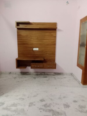 Room in 2 BHK Builder Floor at Huda – for Rent