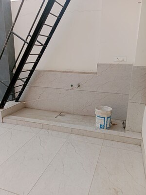Room in 2 BHK Builder Floor at Sector 25 Phase 2 – for Rent