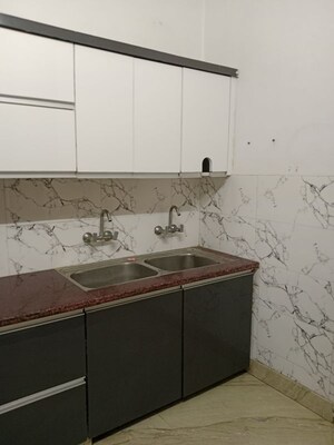 Kitchen in 2 BHK Builder Floor at Sector 25 Phase 2 – for Rent