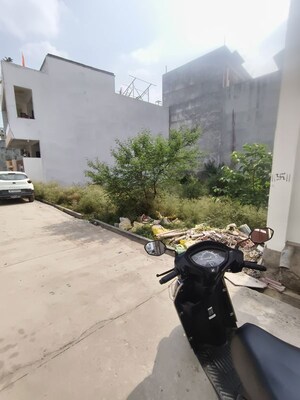  Plot For Sale in Maulviganj