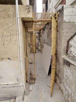 Balcony in 1 BHK Independent House at Ellisbridge – for Rent